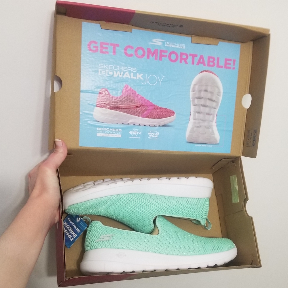 NWT Skechers slip-on Go Walk Ortholite mint colored sneakers women's 9.5 - Picture 3 of 5